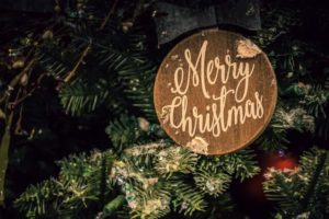 10 Spectacular Crystal Gifts for Christmas